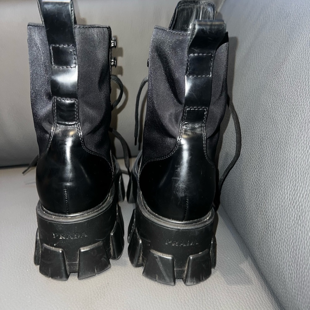 💯 Auth Prada combat boots size 10.5/ size 41 - Picture 5 of 7